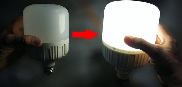 Sử dụng bóng đèn LED chiếu sáng phù hợp để tiết kiệm điện